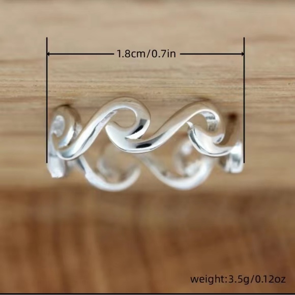 Silver Ocean Wave Ring - Picture 5 of 6